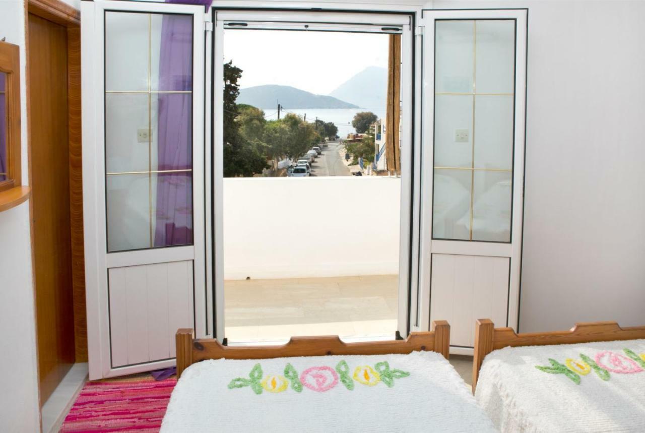 Ferienwohnung Manolakis Pizanias Emborios Exterior foto